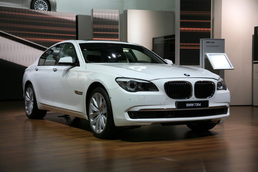  BMW 7-Series 2009 года  (фото 108 из 167)